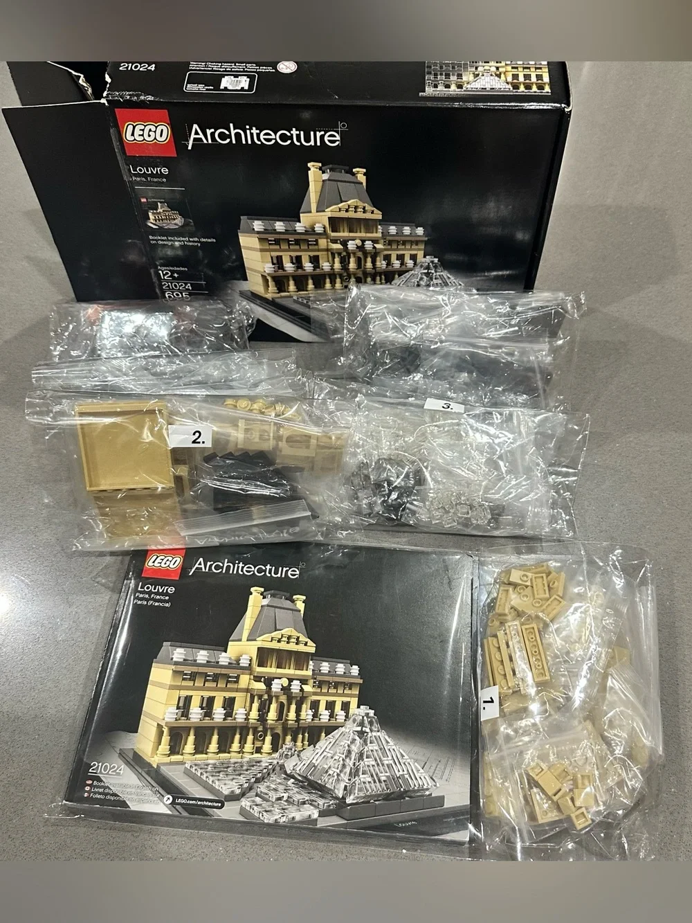 LEGO Architecture Louvre 21024 Complete w/ Box & Instructions Retired Set